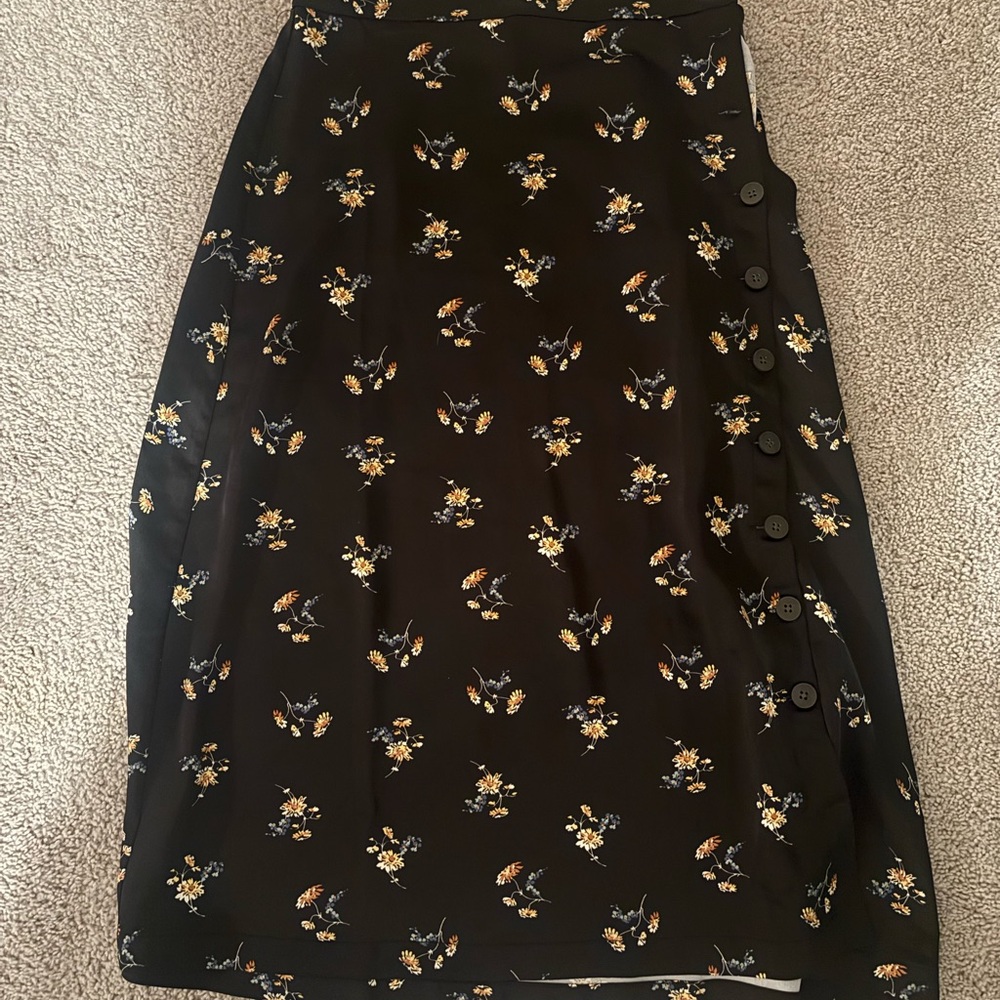 Madewell Black Floral Midi Skirt with Buttons